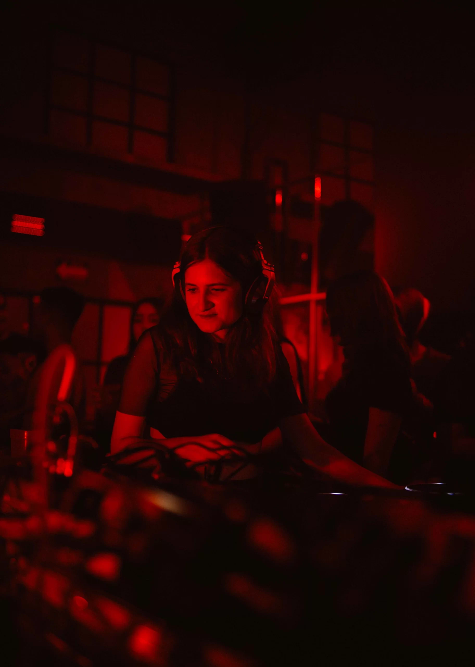 Entrevista con Ellie: Pasiones y Retos del Techno